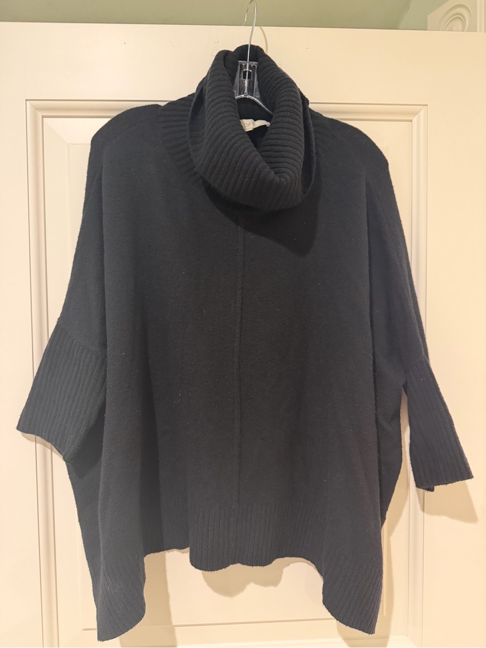 LOFT Black Oversized Cowl Neck Poncho Sweater XS Batwing
Description: